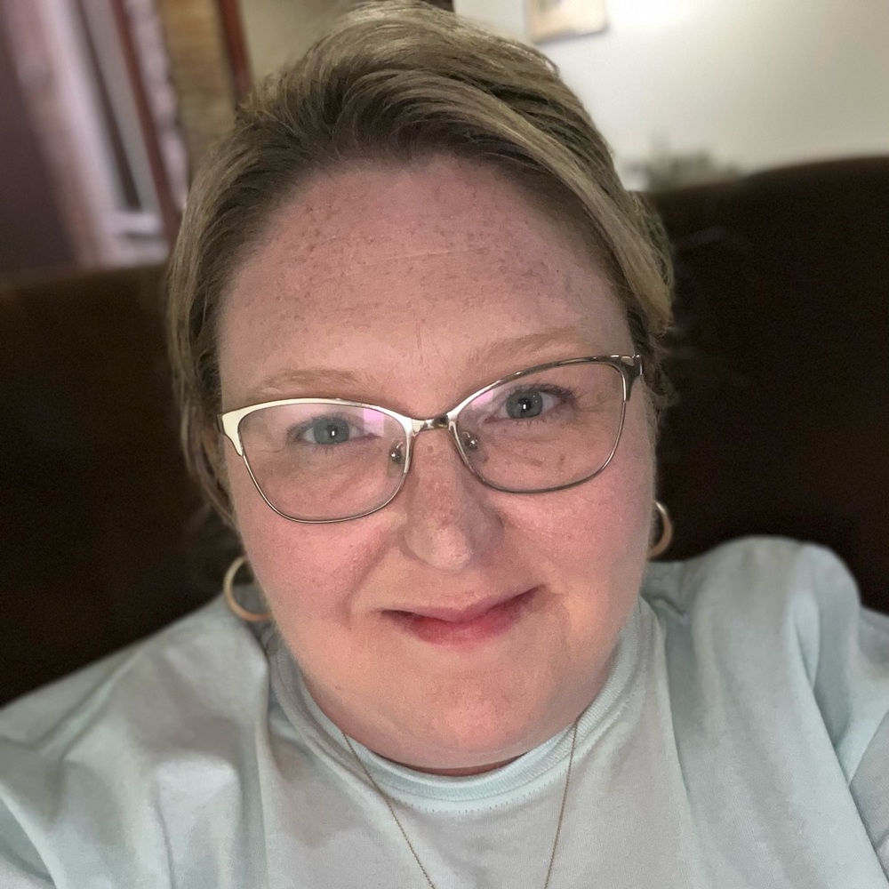 Meet your Posher, Tonya